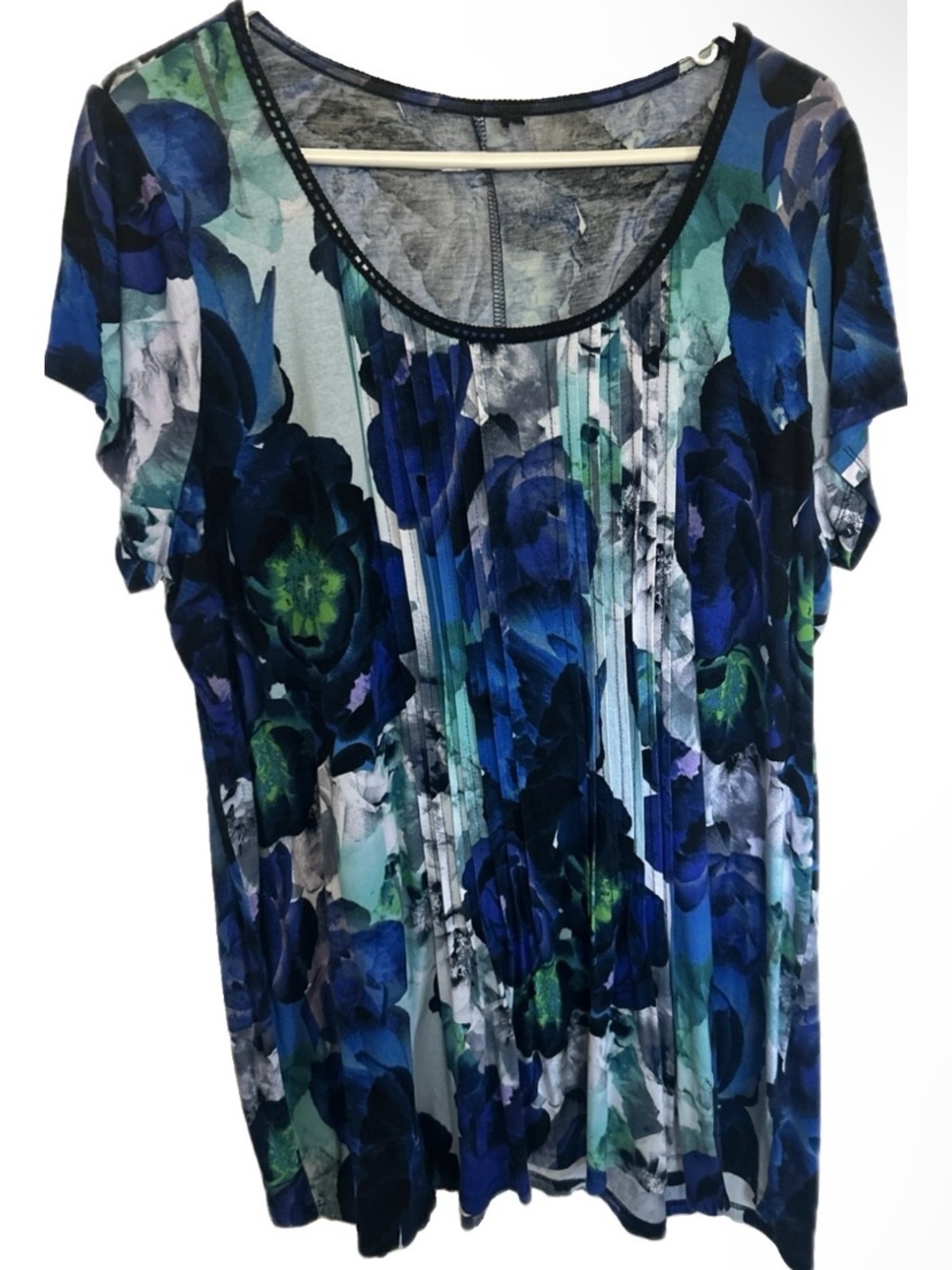 Blue Floral Pleated Women's Top - Unbranded